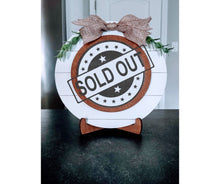 Load image into Gallery viewer, Interchangeable Shiplap Circle Frame with Two (2) Inserts-BMWC Starter Set