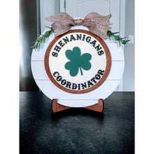 Load image into Gallery viewer, Interchangeable Shiplap Circle Frame with Two (2) Inserts-Spring Collection